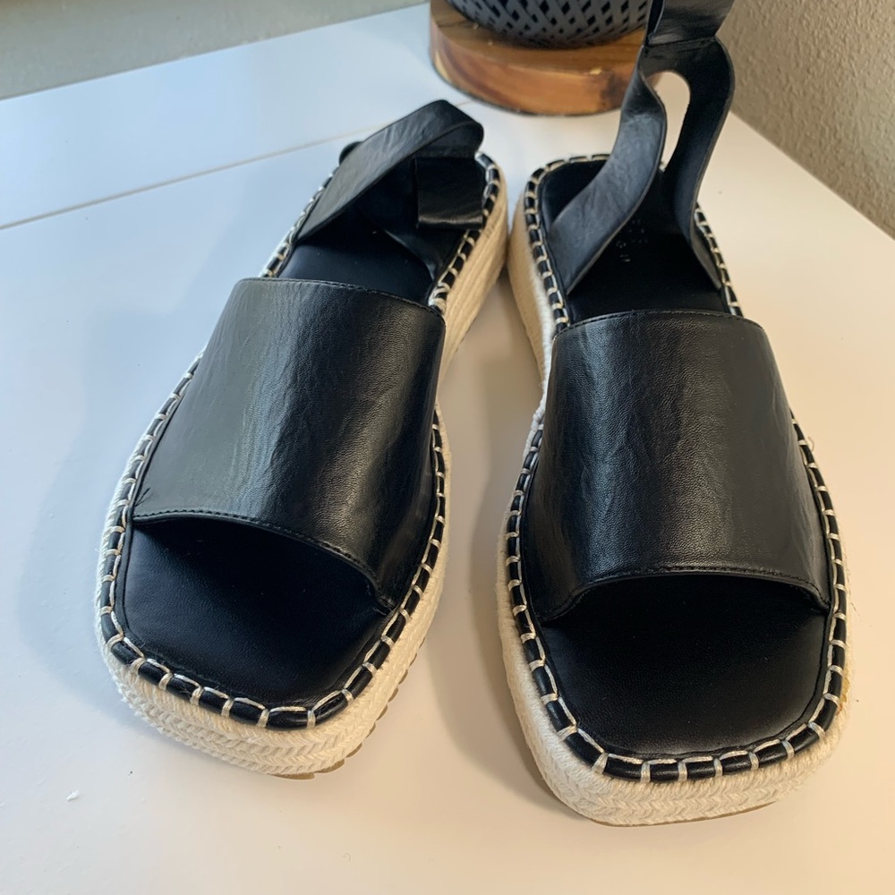 Women's Asos Black Platform Flatform Sandals US Size 9W fits more of a 9.5 or 10